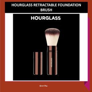 HOURGLASS RETRACTABLE FOUNDATION/BLUSH BRUSH